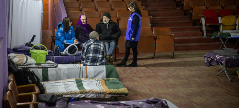 ООН поддерживает украинцев, принимающих непростое решение: уехать или остаться в прифронтовых районах