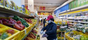 World food prices rose for the first time in five months