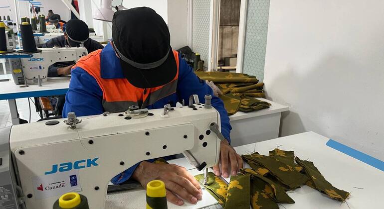 Надежда в каждом стежке: тюремное производство одежды в Таджикистане возвращает людям смысл жизни