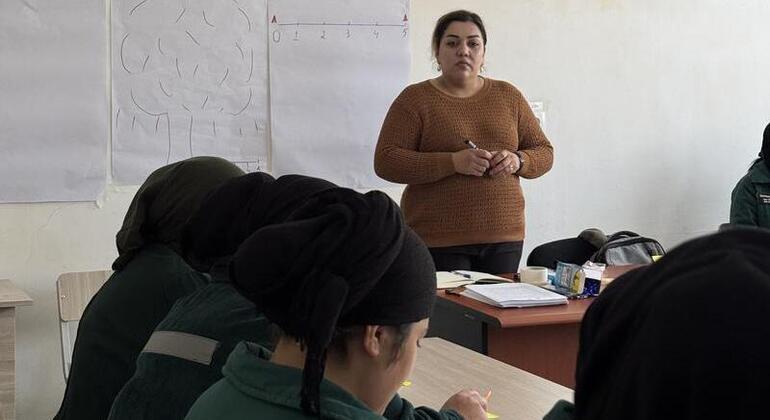 Надежда в каждом стежке: тюремное производство одежды в Таджикистане возвращает людям смысл жизни