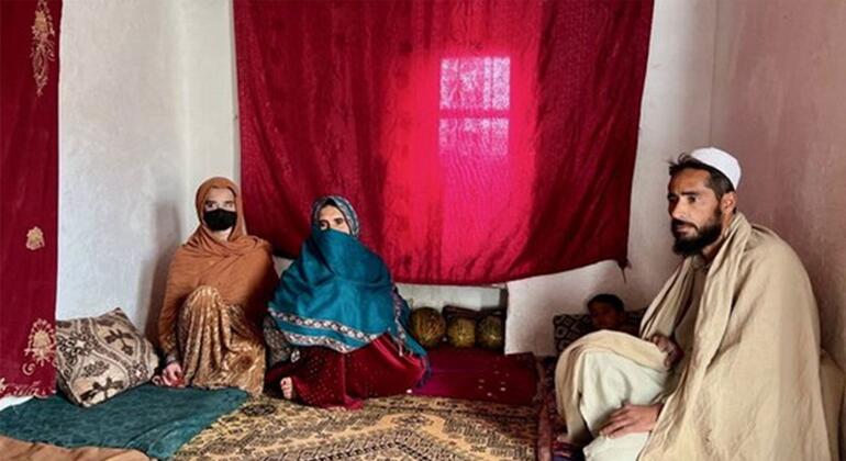 Ситуация в Афганистане: столкновения на границе с Пакистаном, приток возвращенцев из Ирана